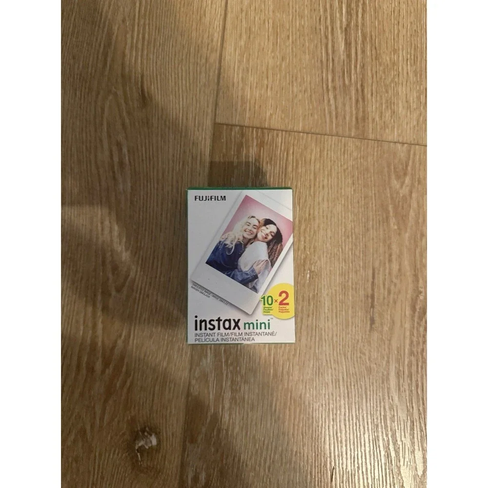 Fujifilm Instax Mini Twin Pack Instant Film (20 Films) 10/2024 ISO 800 SEALED.